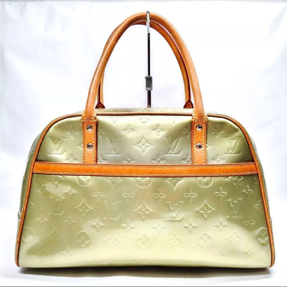 Auth Louis Vuitton Green Vernis Patent Tompkins Square Monogram Leather Tote